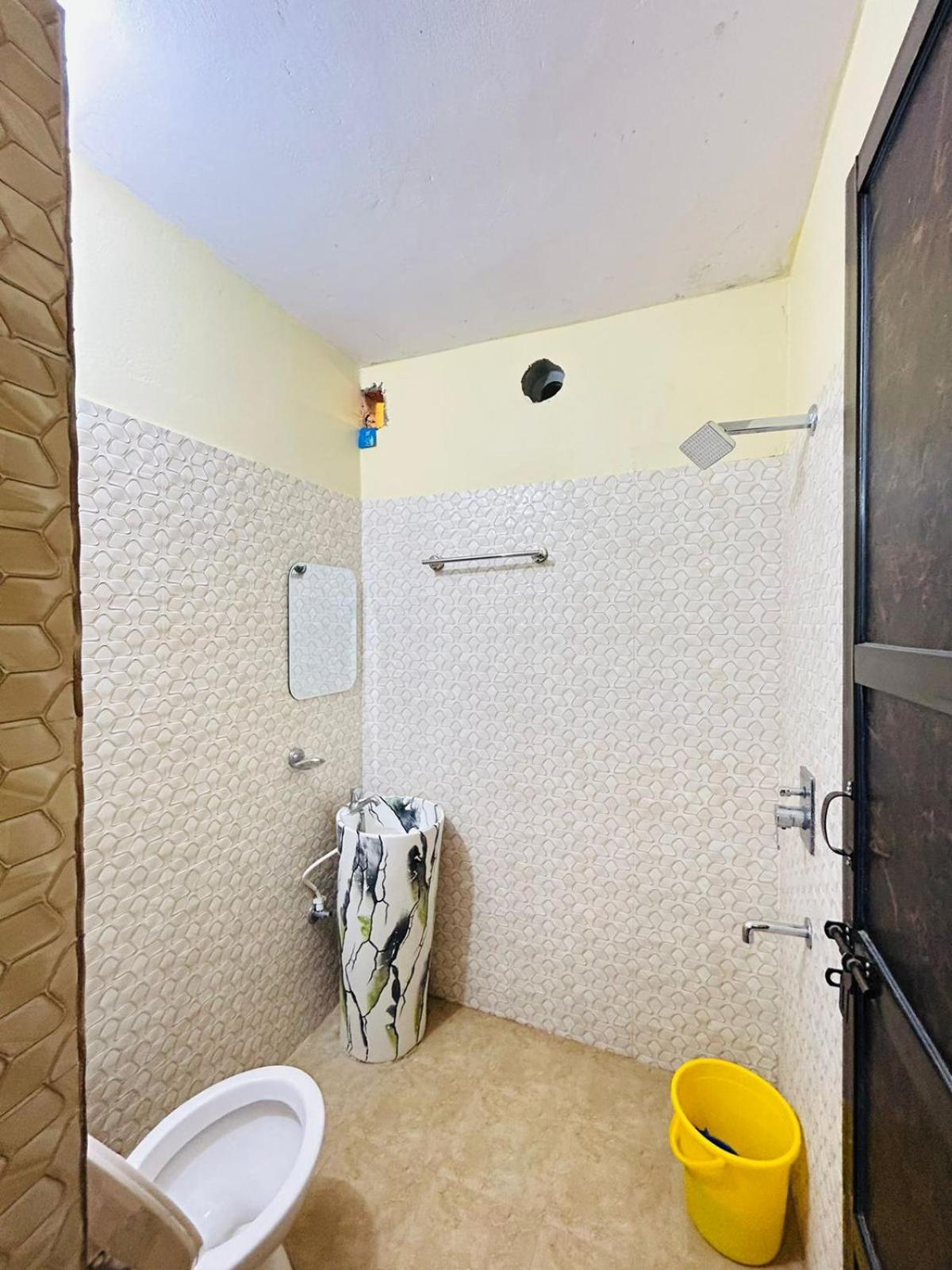 Shankar Vilaas -A Boutique Stay Forigners Choice Near Ghats And Temples Waranasi Zewnętrze zdjęcie