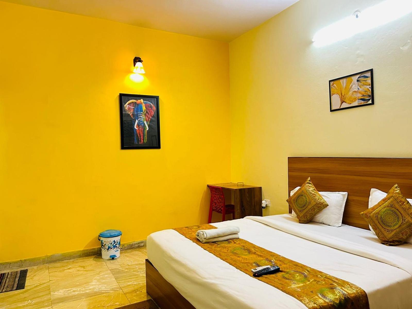 Shankar Vilaas -A Boutique Stay Forigners Choice Near Ghats And Temples Waranasi Zewnętrze zdjęcie