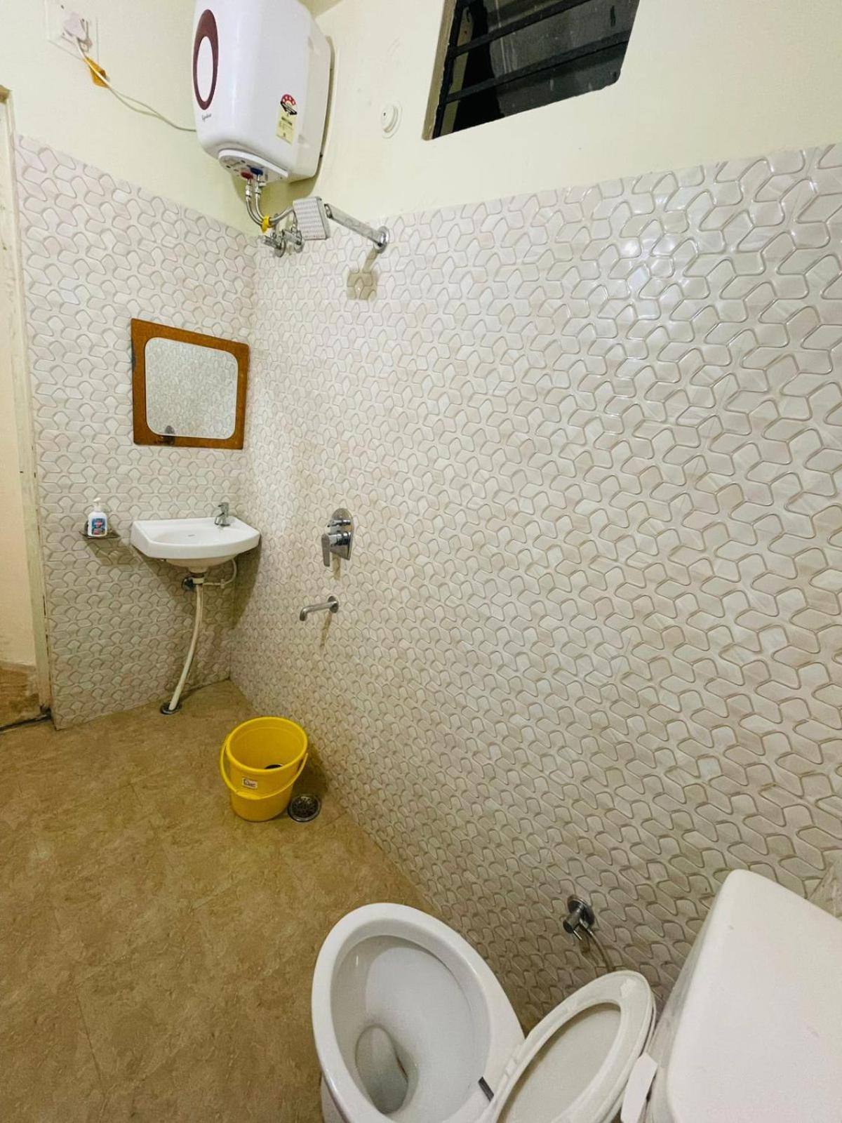 Shankar Vilaas -A Boutique Stay Forigners Choice Near Ghats And Temples Waranasi Zewnętrze zdjęcie