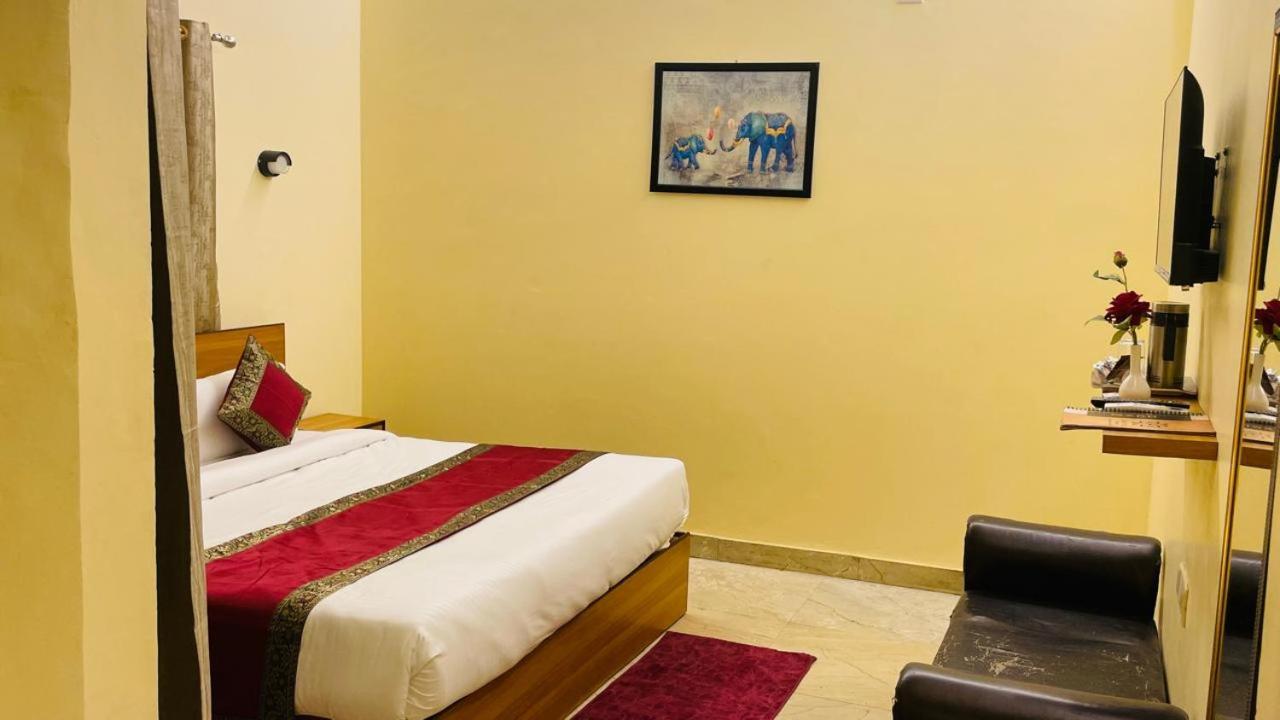 Shankar Vilaas -A Boutique Stay Forigners Choice Near Ghats And Temples Waranasi Zewnętrze zdjęcie